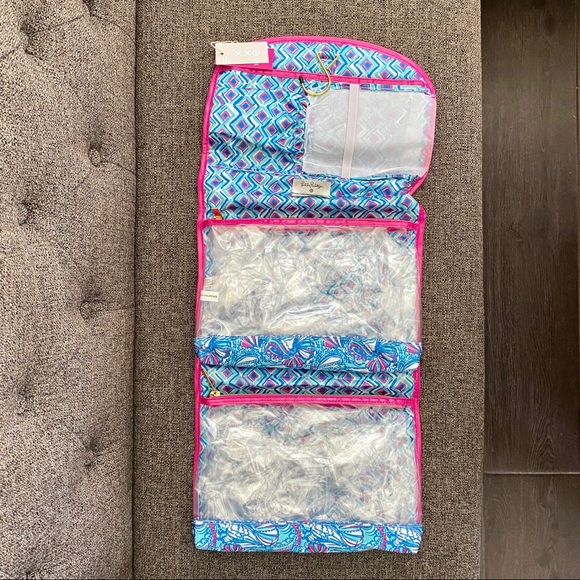 Lilly Pulitzer for Target Hanging Toiletry Bag - Picture 3 of 4